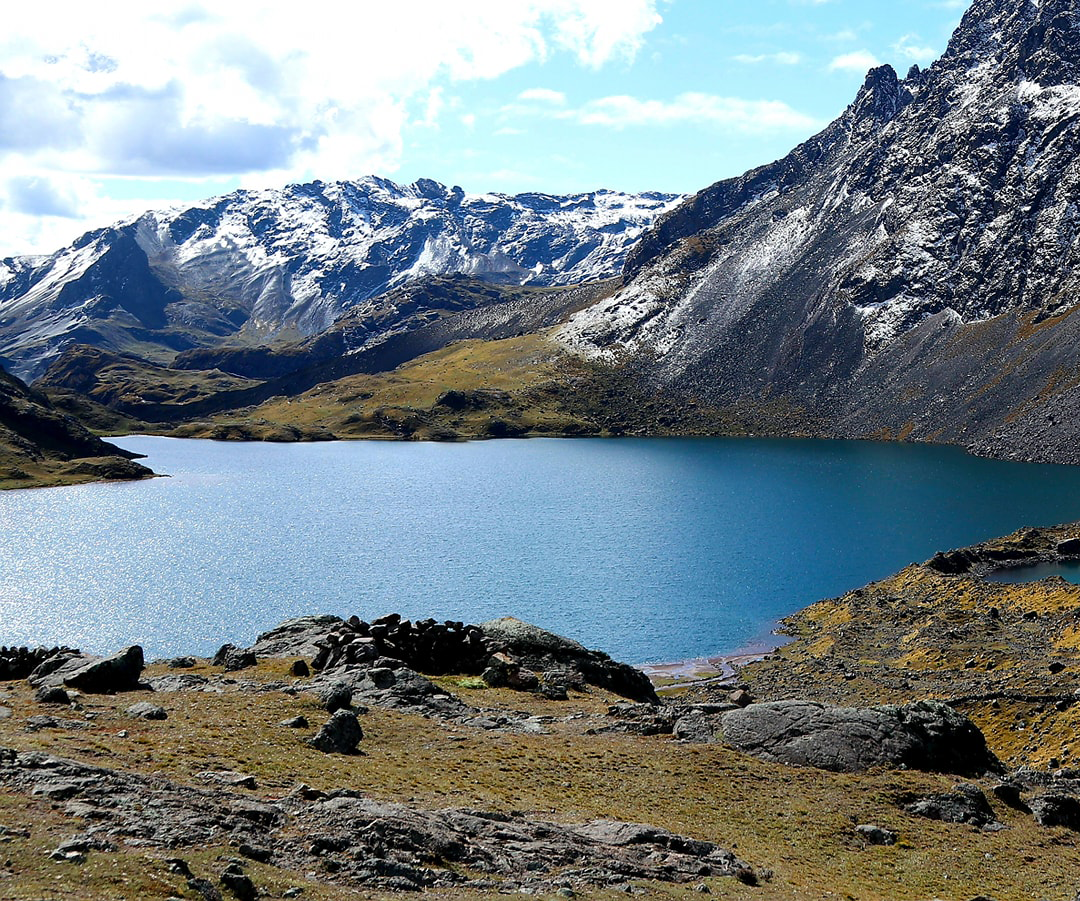 Humantay Lake